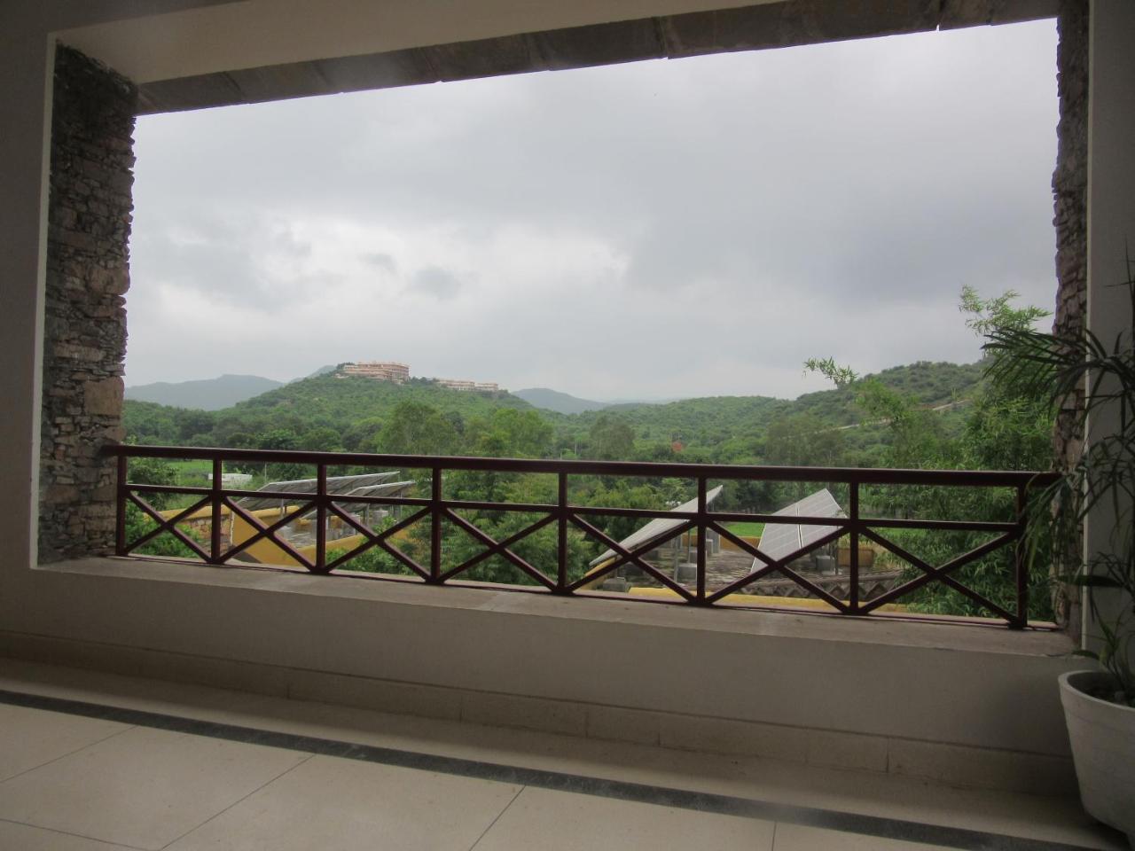 Hotel Devra Udaipur Exterior foto